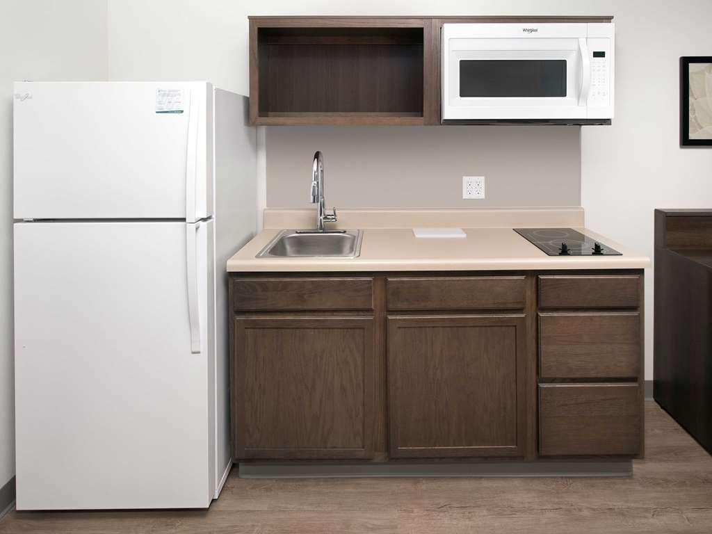 Woodspring Suites Chicago Tinley Park Oda fotoğraf