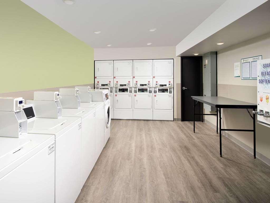 Woodspring Suites Chicago Tinley Park Konforlar fotoğraf